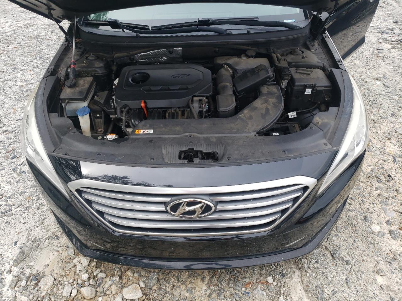 5NPE24AF0FH003924 2015 Hyundai Sonata Se