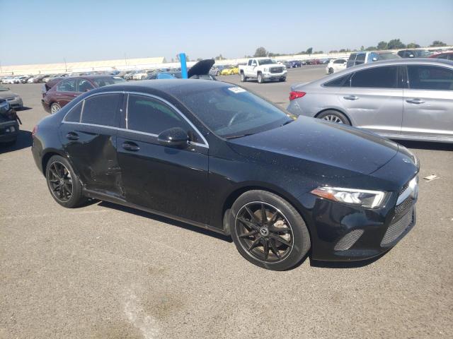 W1K3G4EB8MJ319971 Mercedes-Benz A 220