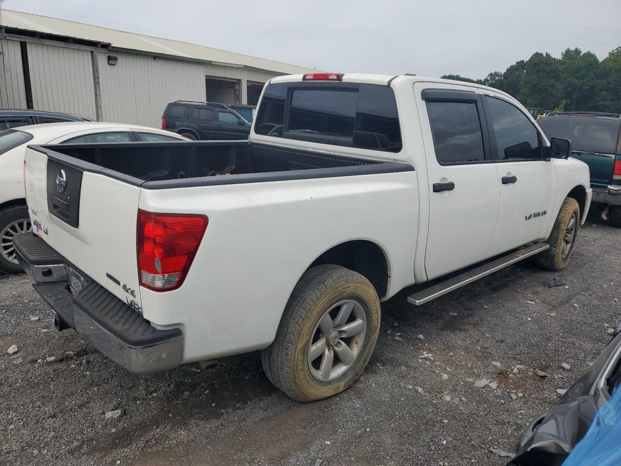 1N6BA0EJ5BN310087 2011 Nissan Titan S