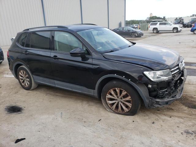 3VV1B7AX7KM158954 Volkswagen Tiguan S 4