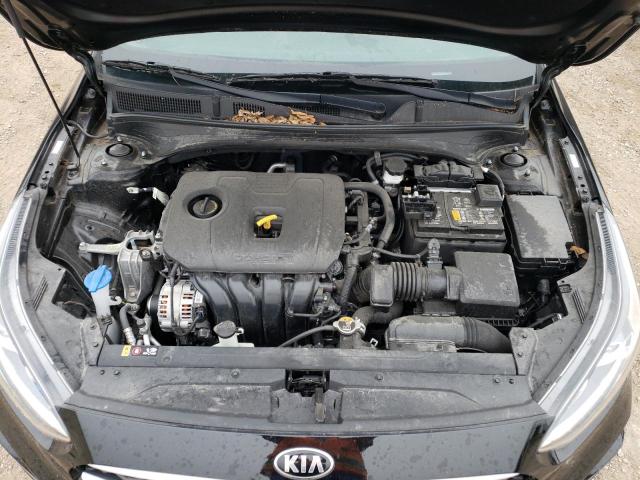 3KPF24AD8ME365827 KIA FORTE FE