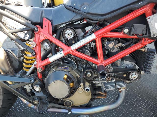 2010 DUCATI HYPERMOTAR ZDM1YACR1AB016246