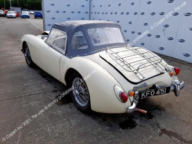 HDR4362508 Auction: COPART UK Lot: 64757953 Location: WHITBURN HDR4362508 MG MGB 1959 CREAM Photo 4