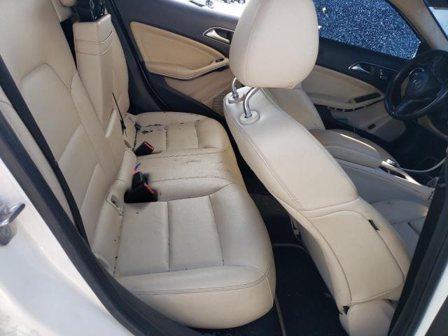 WDCTG4EB6KJ578458 Mercedes-Benz GLA 250