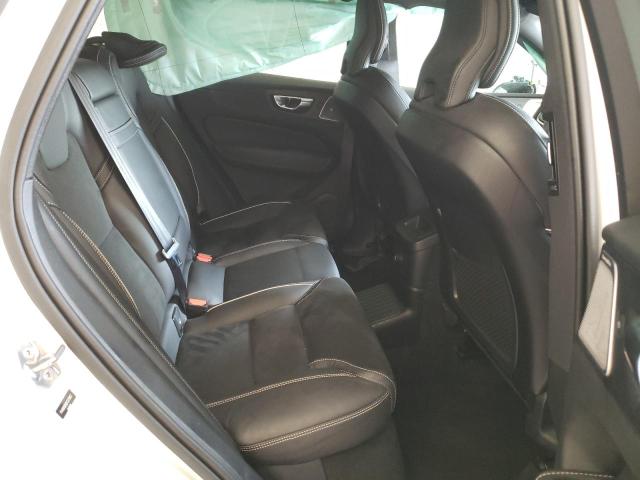 2019 VOLVO XC60 T8 R- YV4BR0DM2K1379962
