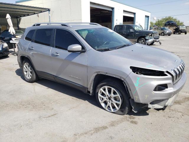 1C4PJLLX8JD525002 Jeep Cherokee Latitude Plus