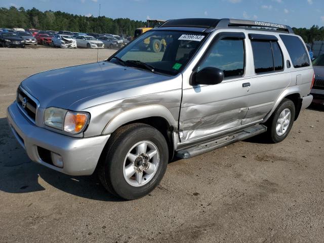 2002 Nissan Pathfinder LE