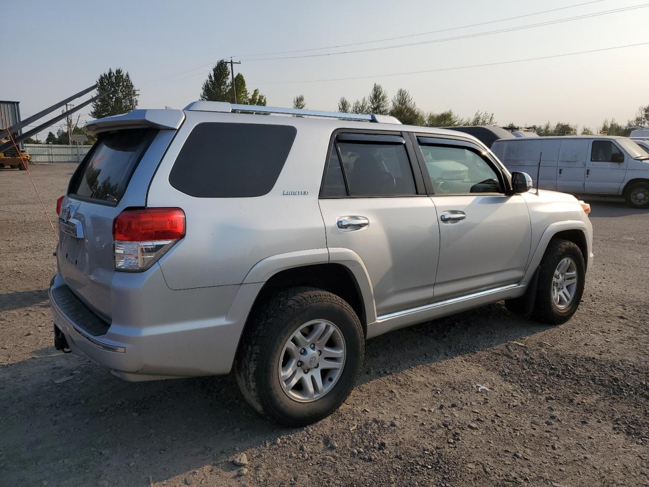 JTEBU5JR5B5072689 2011 Toyota 4Runner Sr5