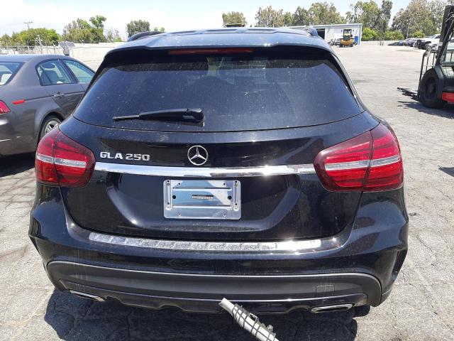 2018 MERCEDES-BENZ GLA 250 - WDCTG4EB2JJ495575