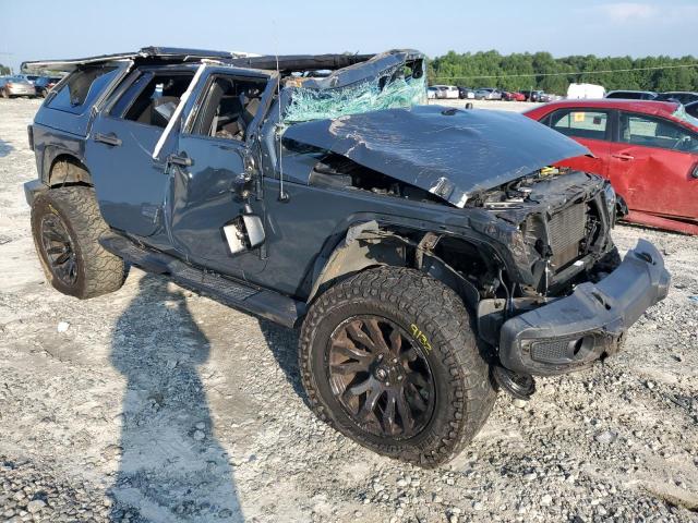 1C4BJWEG9HL581670 Jeep Wrangler Unlimited Sahara