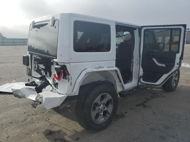1C4HJWEG2GL257176 Jeep Wrangler Unlimited Sahara