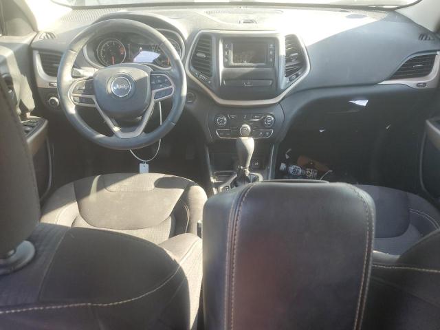 1C4PJLCB4HW607067 Jeep Cherokee Latitude