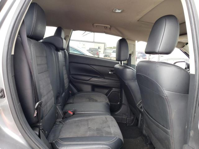 JA4AD3A38KZ017172 Mitsubishi Outlander Se