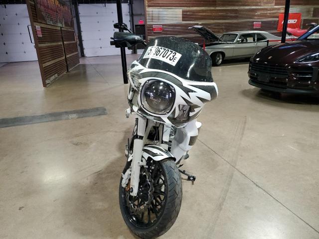 2011 HARLEY-DAVIDSON FLHTP 1HD1FMM15BB606882