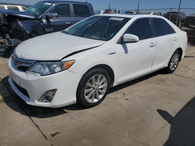 2014 Toyota Camry Hybrid 