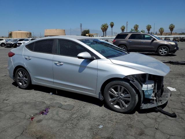 5NPD84LF1JH312012 Hyundai ELANTRA SEL