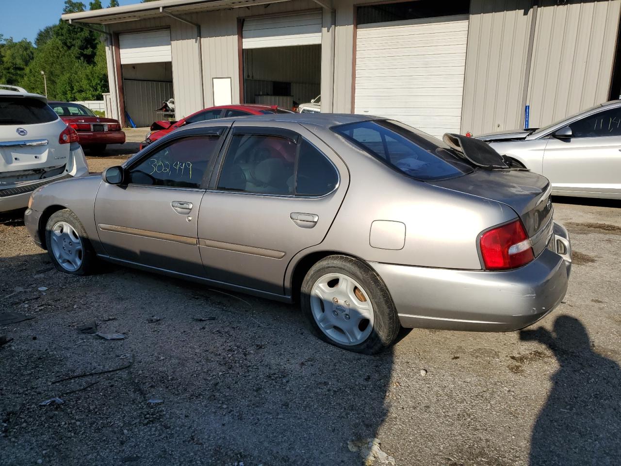 1N4DL01D5YC134836 2000 Nissan Altima Xe