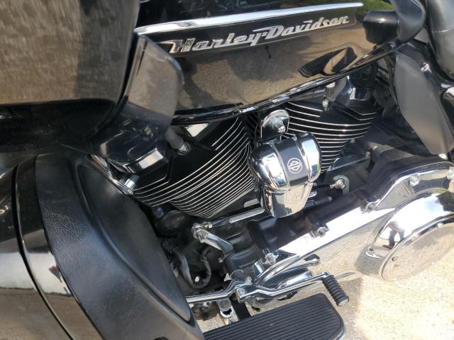 2017 HARLEY-DAVIDSON FLTRU 1HD1KGD16HB647141