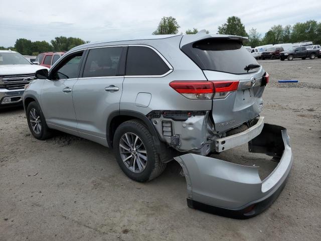 5TDJZRFH7JS826645 Toyota Highlander Se