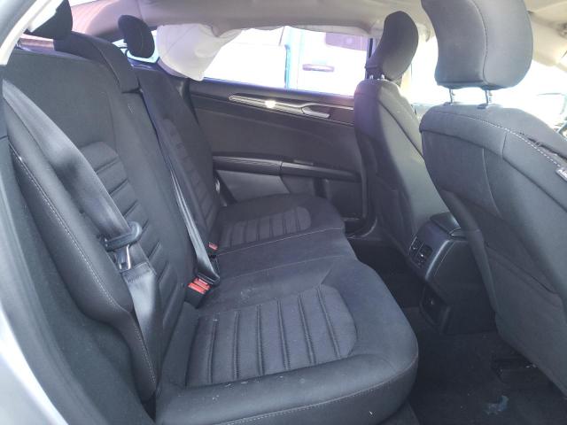 3FA6P0HD5KR135853 Ford FUSION SE