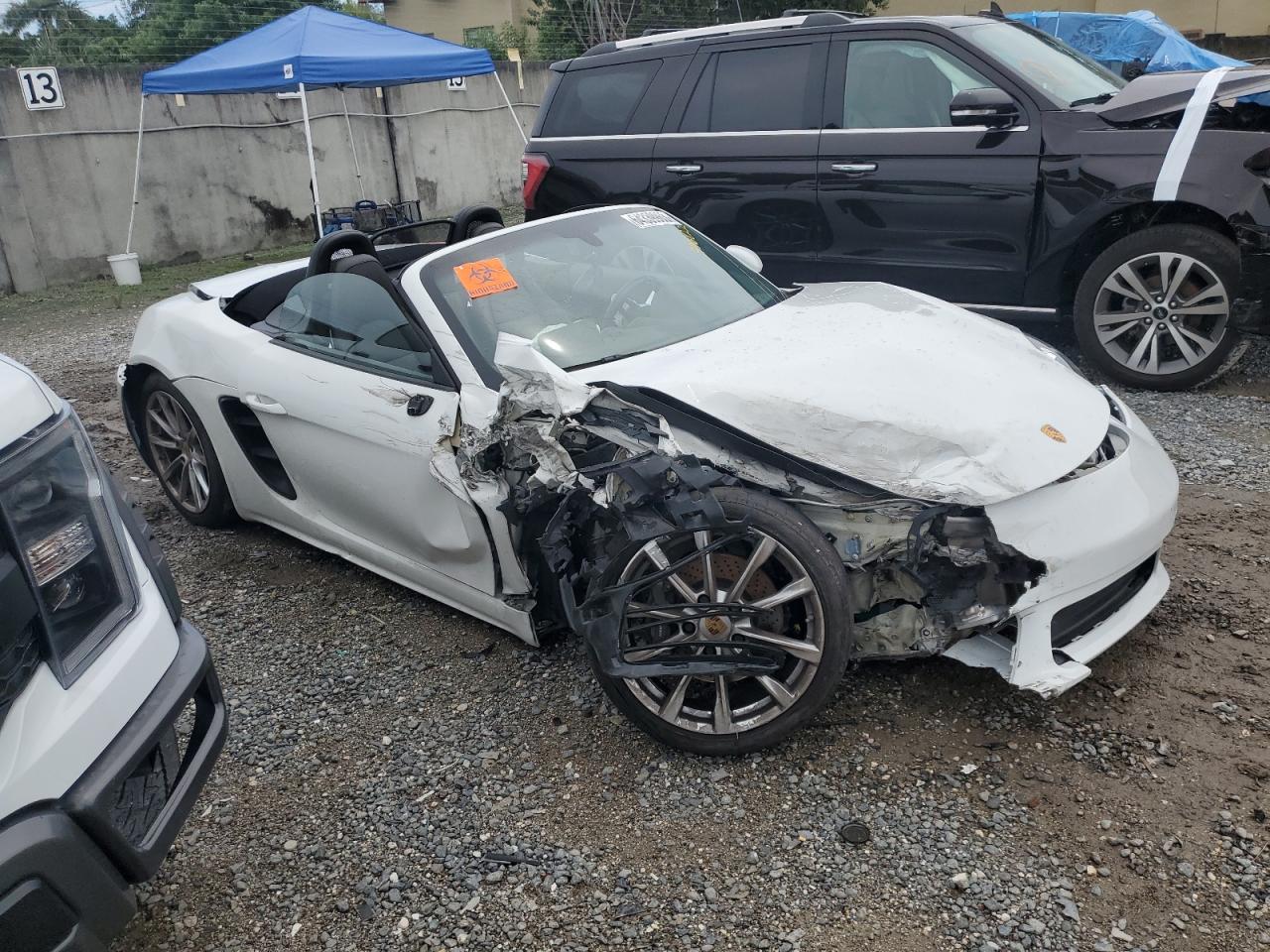 WP0CA2A85JS210223 2018 Porsche Boxster