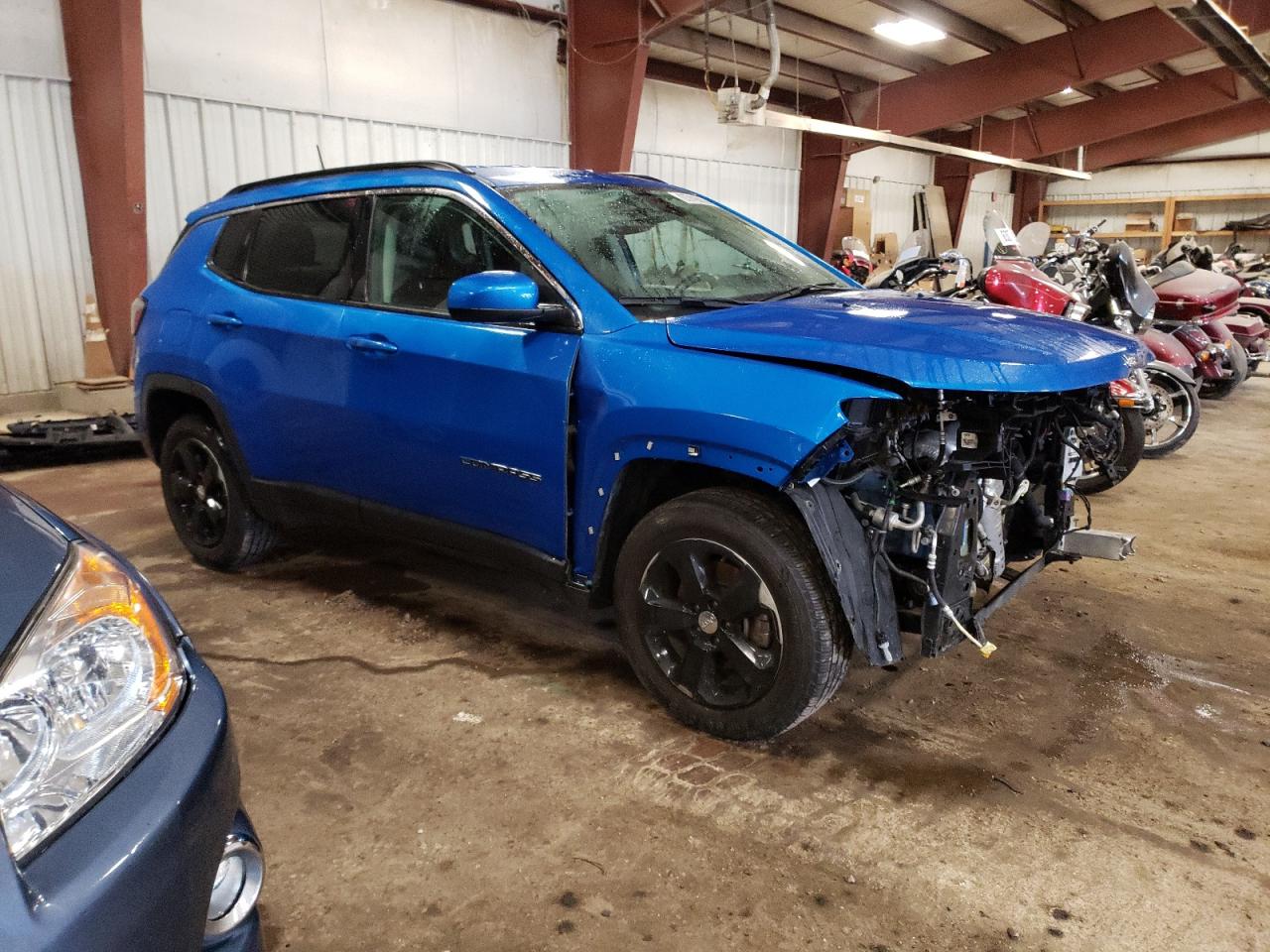 2018 Jeep Compass Latitude vin: 3C4NJCBB1JT338871