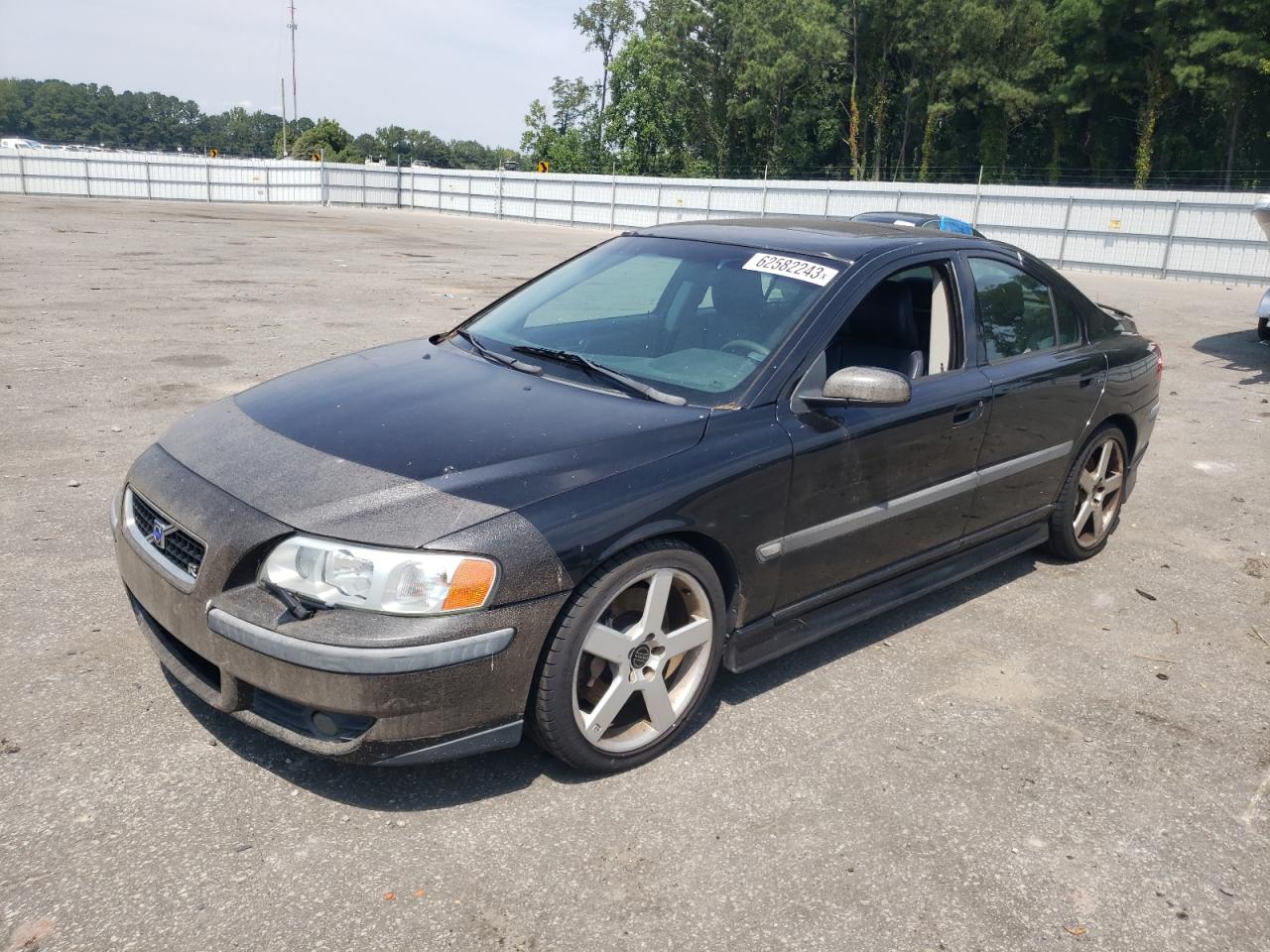 YV1RH52Y042416702 2004 Volvo S60 R