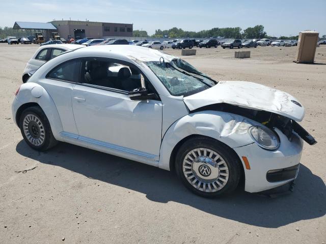 2016 VOLKSWAGEN BEETLE SE - 3VWJ17AT7GM635658