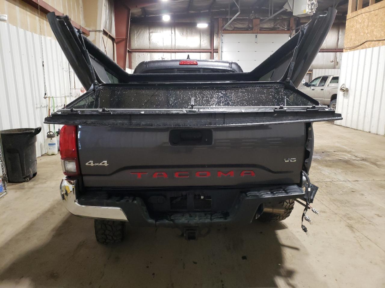 2019 Toyota Tacoma Access Cab vin: 5TFSZ5AN3KX170109