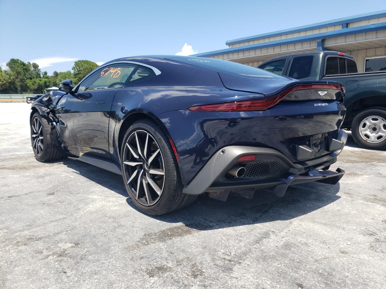 2020 Aston Martin Vantage vin: SCFSMGAW7LGN04101