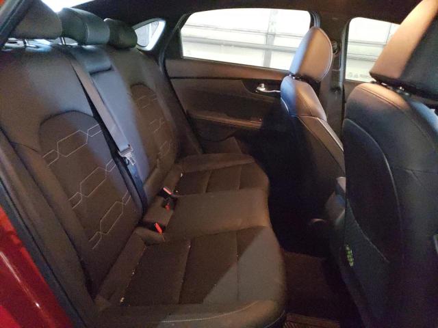 3KPF54AD3NE496981 KIA Forte Gt Line
