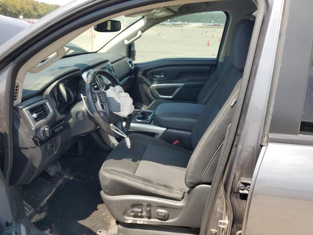 1N6AA1E60JN531009 Nissan TITAN SV