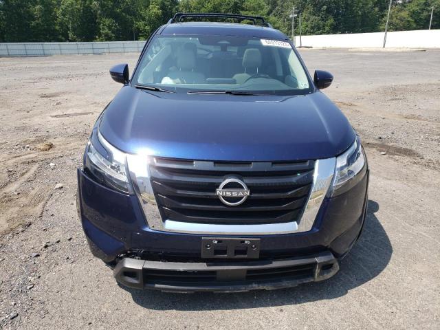 5N1DR3BD8NC242075 Nissan Pathfinder Sv