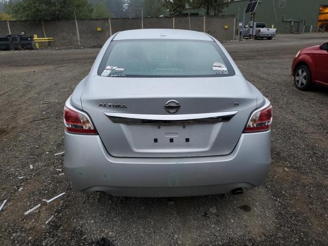 2015 Nissan Altima - Image 6