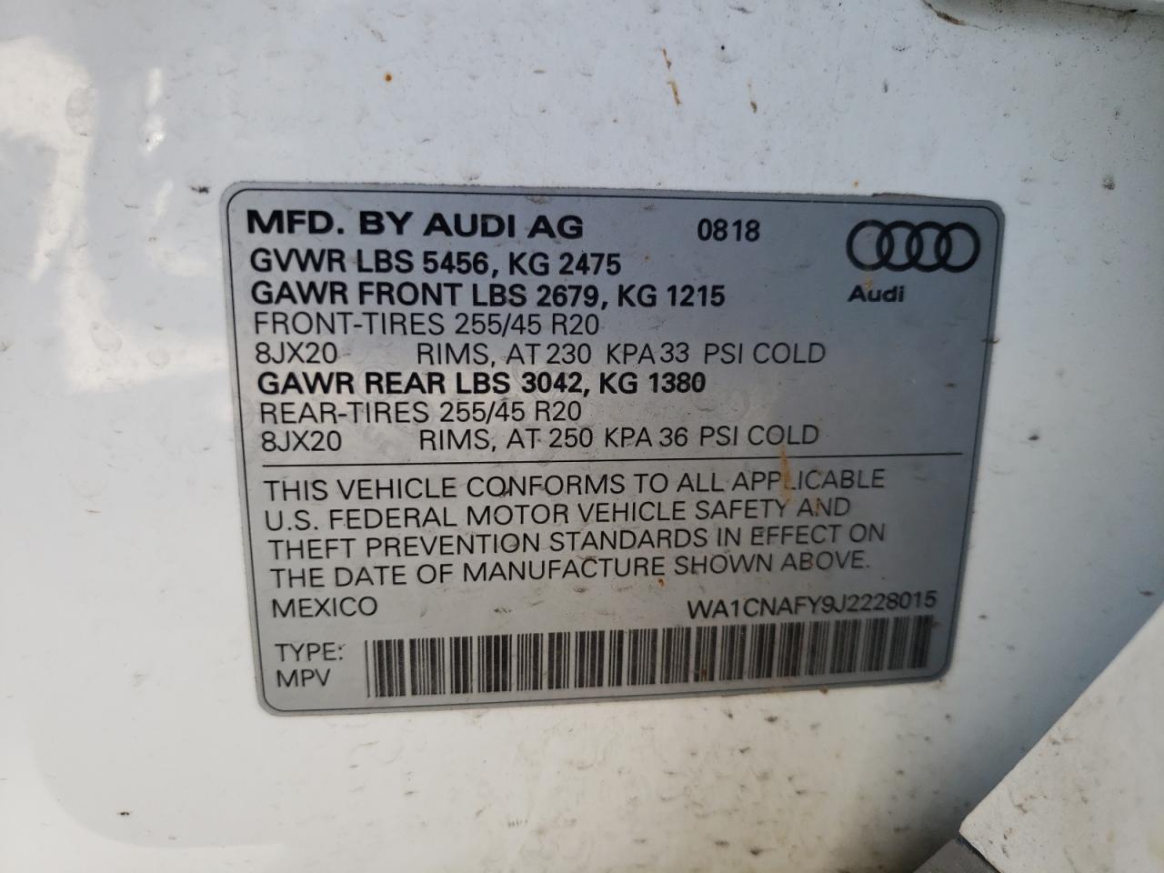 WA1CNAFY9J2228015 2018 Audi Q5 Prestige