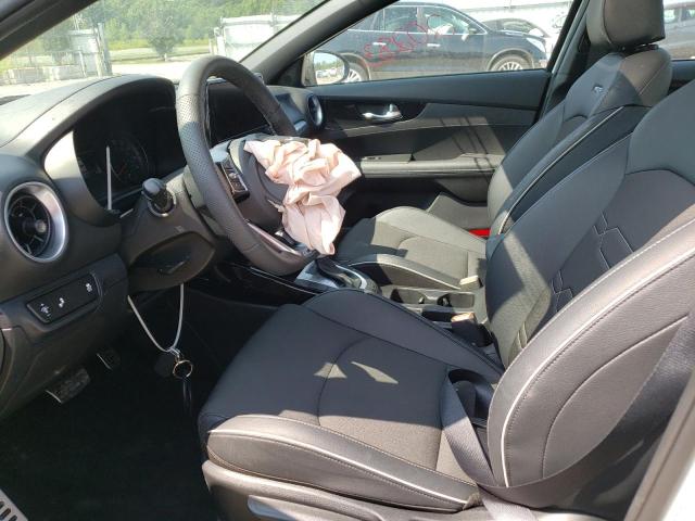 3KPF54AD6PE598830 KIA Forte Gt Line