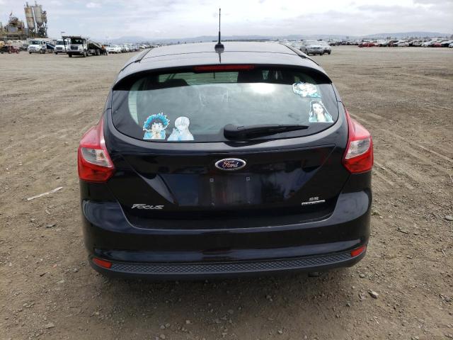 1FADP3K27EL392242 Ford FOCUS SE
