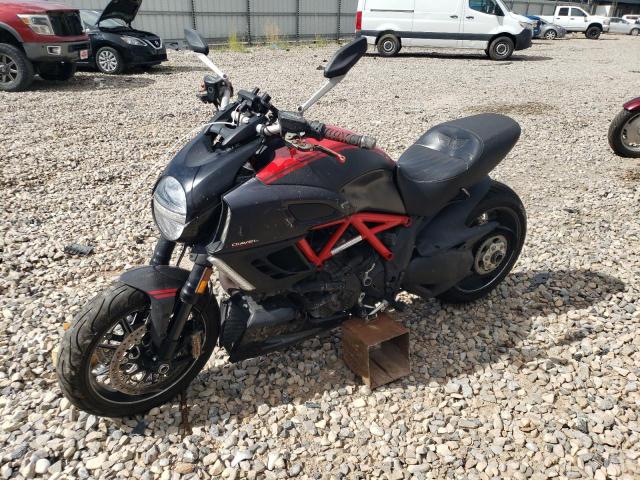 2011 DUCATI DIAVEL ZDM13BLW2BB004196