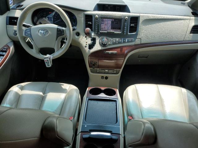 2011 Toyota Sienna - Image 8