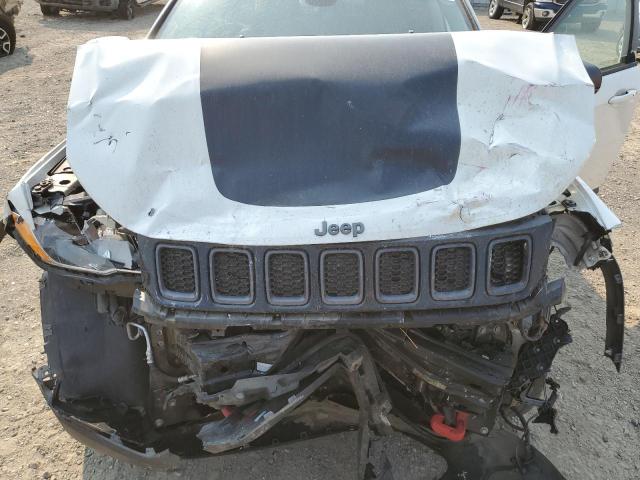 3C4NJDDB5JT132066 Jeep Compass Trailhawk