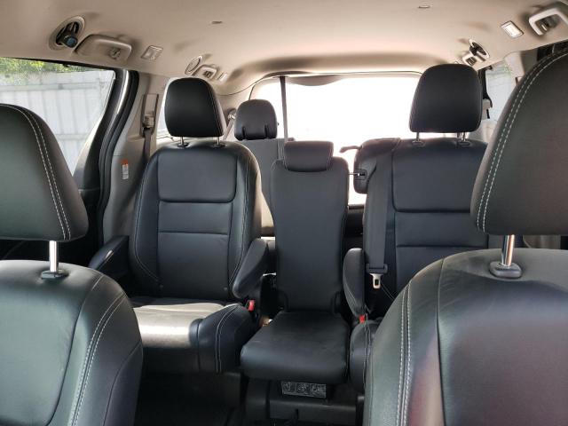 2019 TOYOTA SIENNA SE 5TDXZ3DC7KS971961