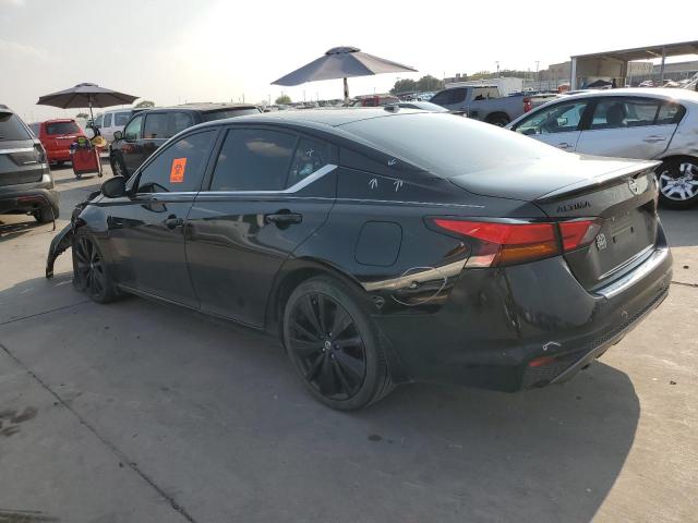 1N4BL4CV9NN417826 Nissan Altima SR 2