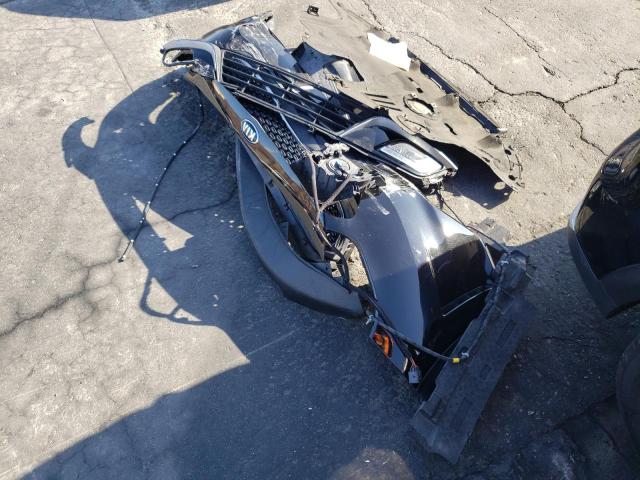 KNDCC3LC6H5057605 KIA NIRO EX