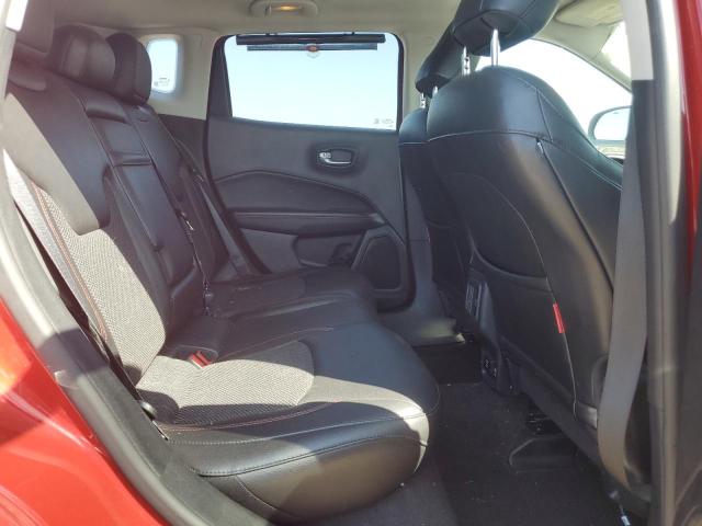 3C4NJDDB7JT174867 Jeep Compass Trailhawk