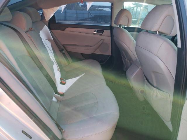 5NPE24AF2HH557596 Hyundai SONATA SE