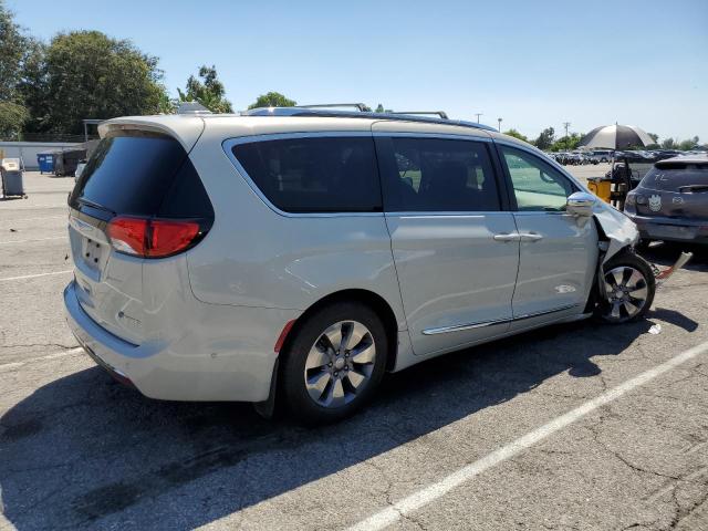 2C4RC1N72KR715641 2019 CHRYSLER PACIFICA, photo no. 3