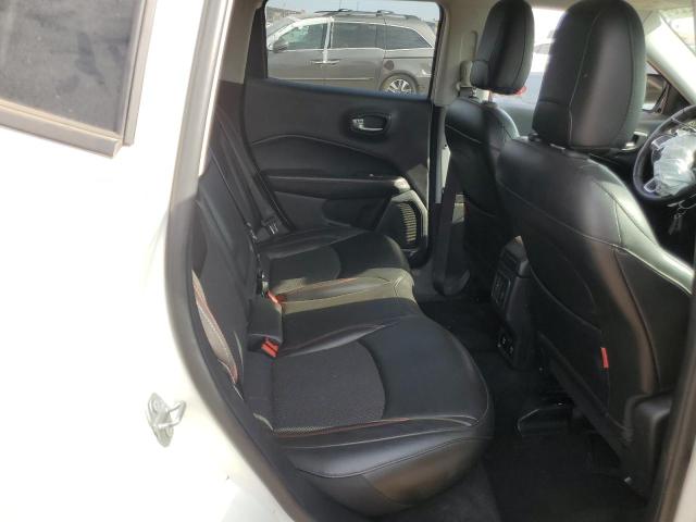 3C4NJDDB2KT618268 Jeep Compass Trailhawk