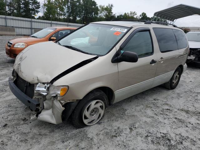 2000 Toyota Sienna LE