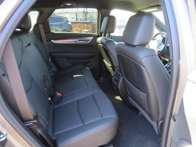 1GYKNBR47PZ128571 Cadillac XT5 LUXURY 6