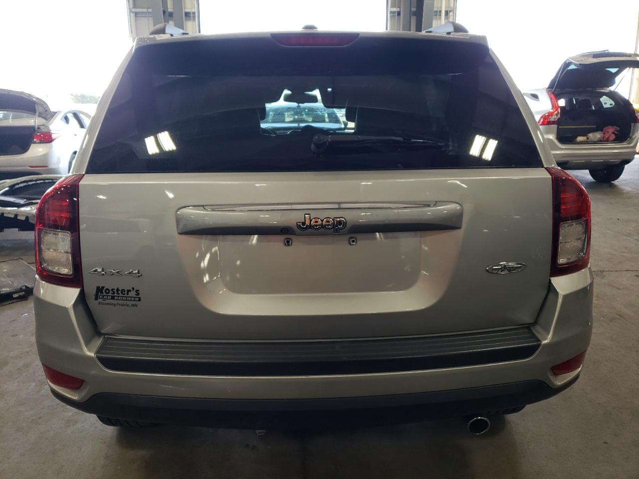 1C4NJDEB9GD773184 2016 Jeep Compass Latitude